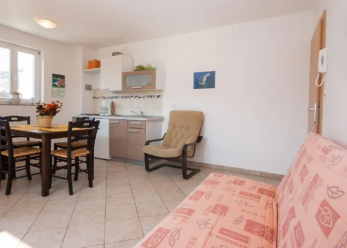 50 Meter Zum Kieselstrand * Baška